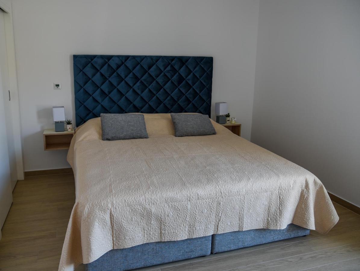 Sangulin Palace V Biograd Na Moru Buitenkant foto